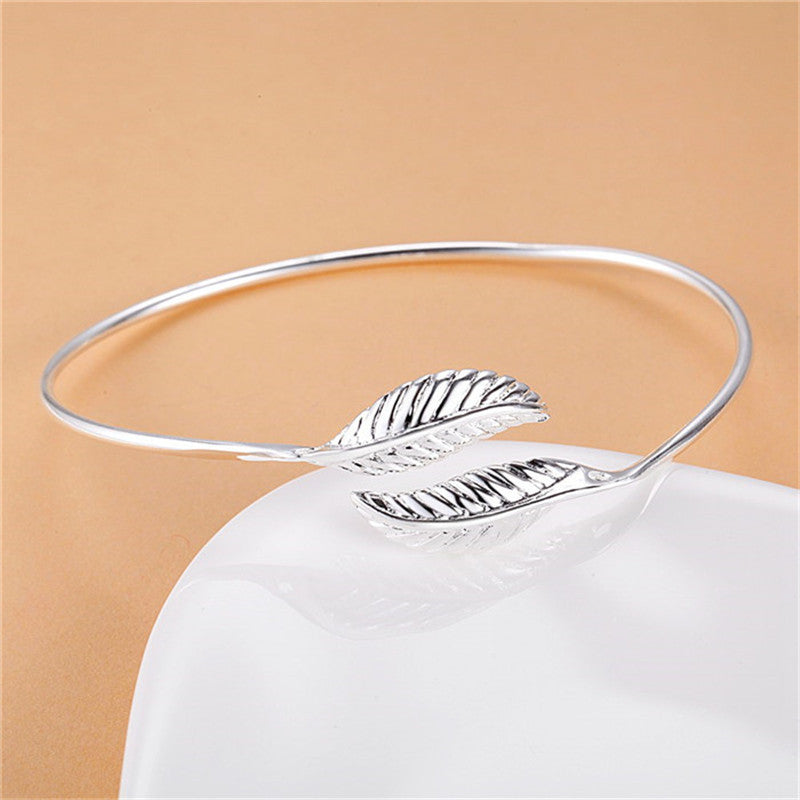 Lady's Feather Bangle Bracelet