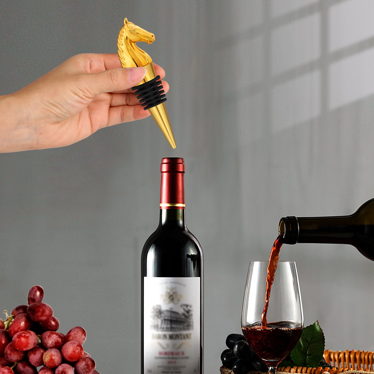Luxury Horse Head Wine Bottle Stopper