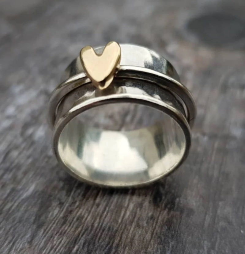 Twirling Heart Ring